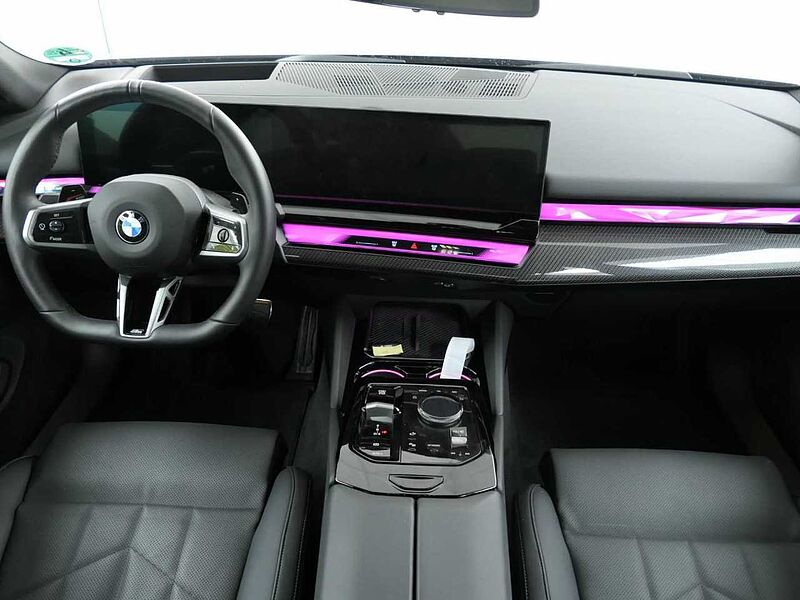 BMW 520d xDr. M Sport HUD ACC SurView Standh. .H/K AHK 520 Sportpaket Bluetooth Navi LED Vollleder Klima Standhzg PDC el. Fenster
