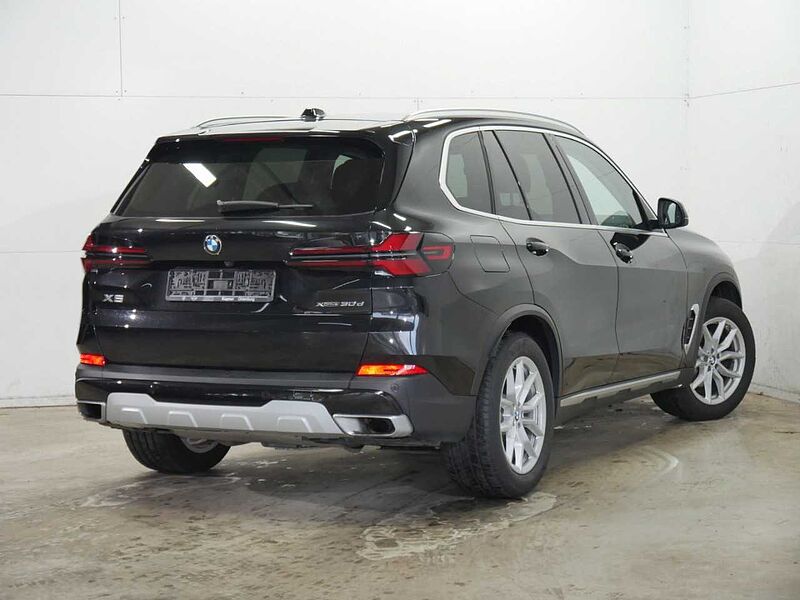 BMW X5 x30d Standh. KomfS. Gestik Soft Ha/K. P-Prof. AHK Bluetooth HUD Navi LED Vollleder Klima Standhzg PDC el. Fenster