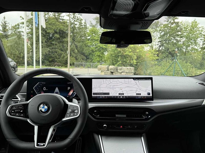 BMW 318i Touring Sportpaket Navi LED Klima PDC 318 el. Fenster