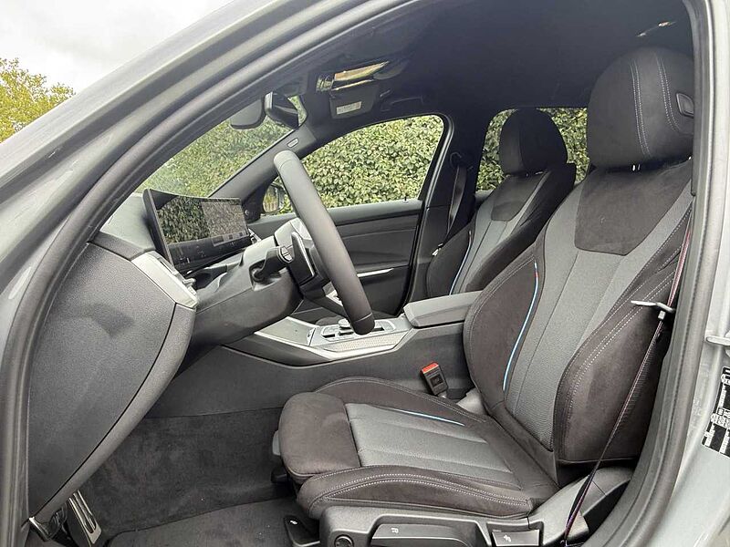 BMW 318i Touring Sportpaket Navi LED Klima PDC 318 el. Fenster