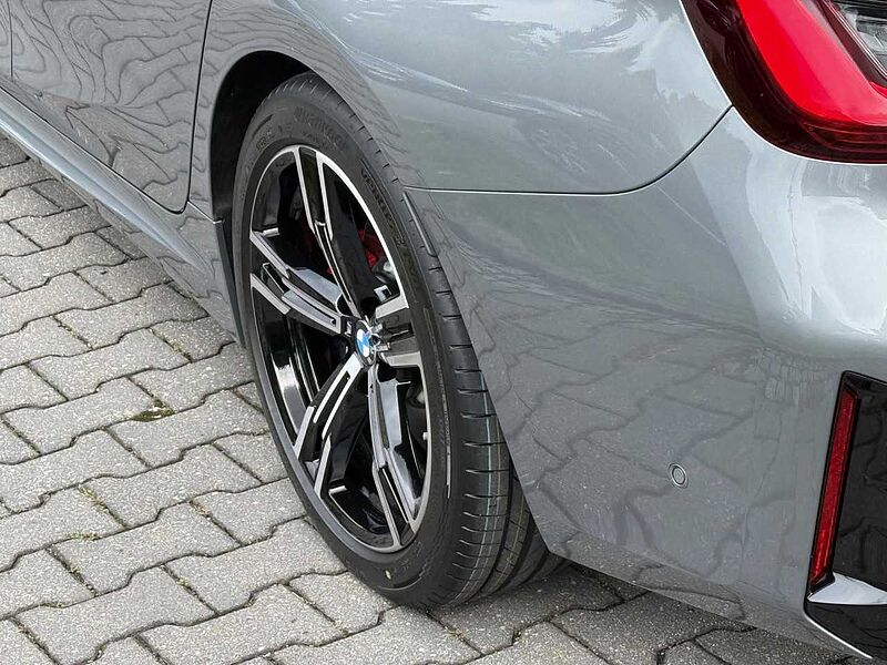 BMW 318i Touring Sportpaket Navi LED Klima PDC 318 el. Fenster