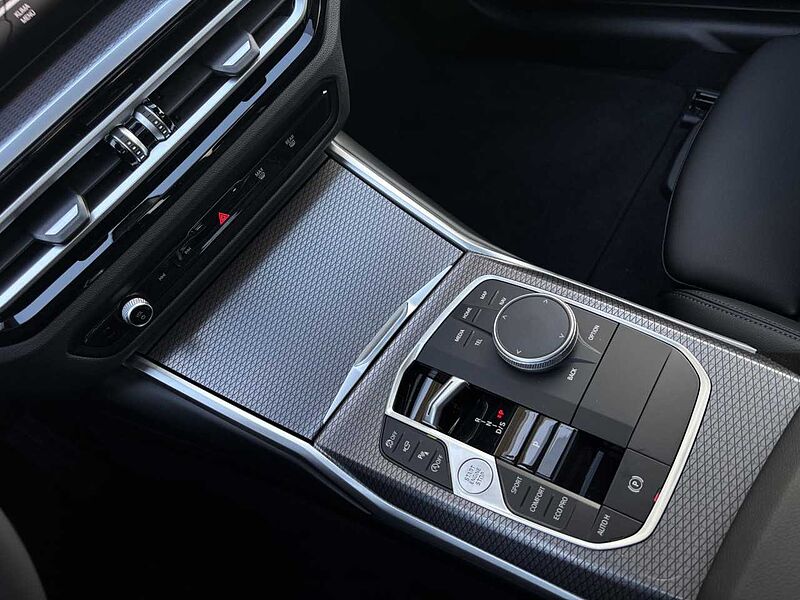 BMW 330i M Sport Pro HUD SurView ACC Glasd. AHK 19' 330 19'