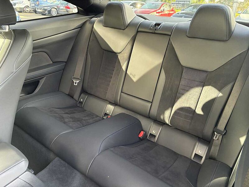 BMW M440i Coupe Standh. LiveProf. Kamera Ha/Ka. AHK 19' M440 19' Sportpaket Bluetooth Navi LED Klima Aktivlenkung Standhzg PDC el. Fenst