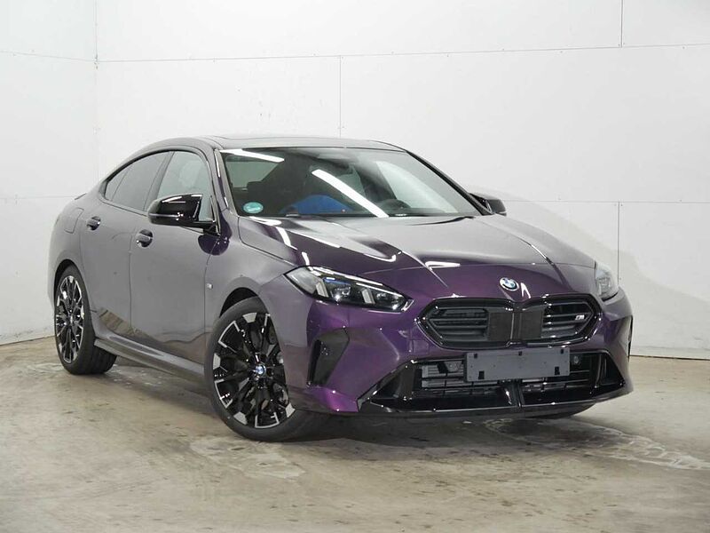 BMW M235 xDr. GC. Pro ACC SurView PanoD. Lenkradh.19' HUD Gran Coupé PanoD. Lenkradh.19' Sportpaket Bluetooth Navi LED Klima PDC el. Fenste