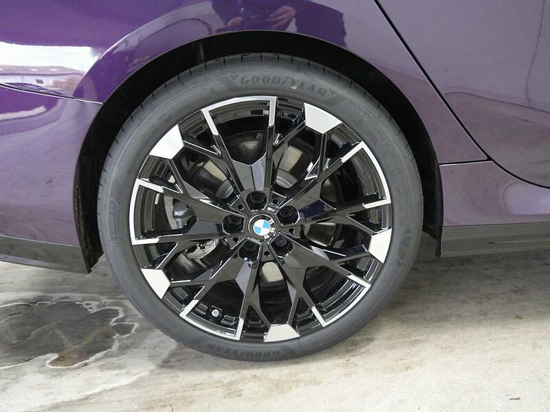 BMW M235 xDr. GC. Pro ACC SurView PanoD. Lenkradh.19' HUD Gran Coupé PanoD. Lenkradh.19' Sportpaket Bluetooth Navi LED Klima PDC el. Fenste