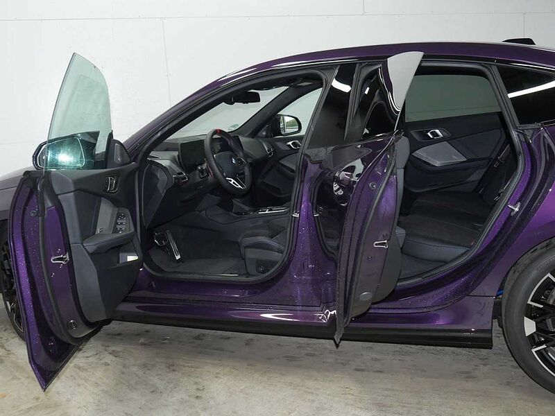 BMW M235 xDr. GC. Pro ACC SurView PanoD. Lenkradh.19' HUD Gran Coupé PanoD. Lenkradh.19' Sportpaket Bluetooth Navi LED Klima PDC el. Fenste