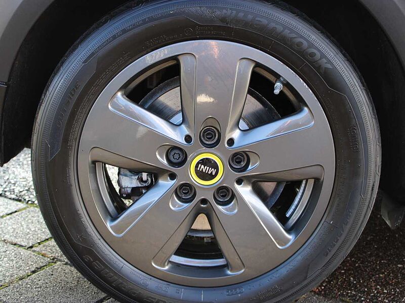 MINI Cooper SE Navi LED Wärmepumpe DAB Essential Trim