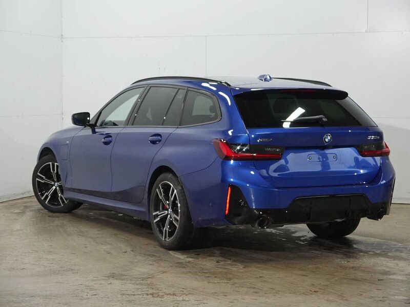 BMW 330e xDr. T.M Sport Pro HUD ACC PanoDach HiFi AHK 330 Sportpaket Bluetooth Navi LED Klima Aktivlenkung Standhzg PDC el. Fenster
