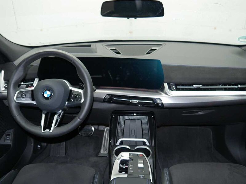 BMW X2 xDrive20d M Sport ACC IconGlow. SuView. AHK 20' 20' Sportpaket Bluetooth HUD Navi LED Klima PDC el. Fenster