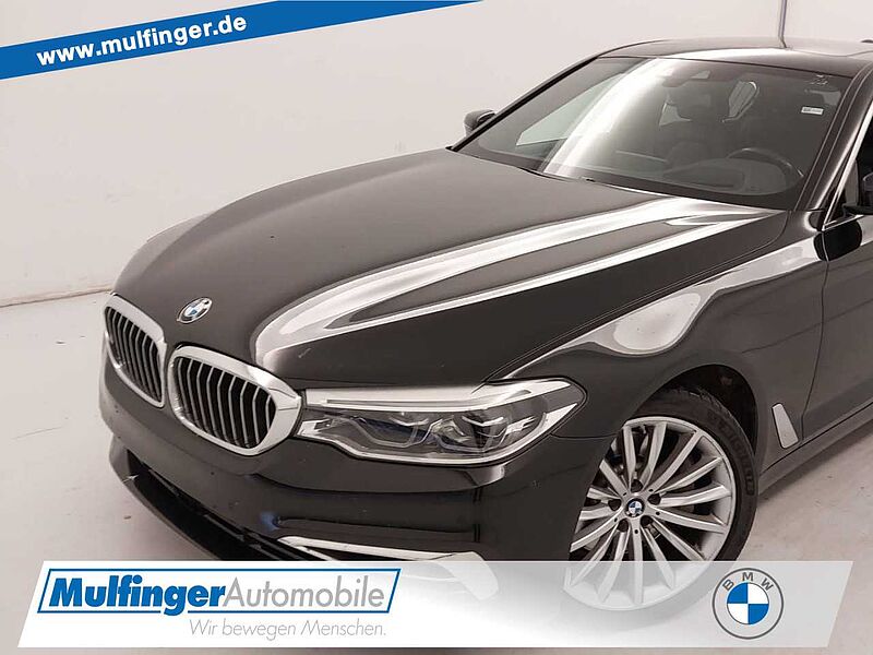 BMW 530d IntAktLenk. HUD ACC SuView Glasd. TV Soft 19' 530 19'