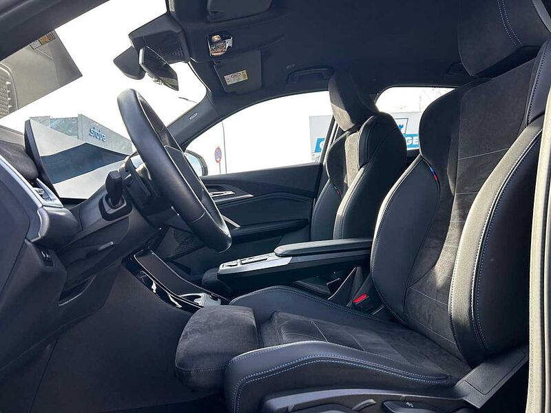 BMW X2 s20i M Sport HUD ACC SuView LiveProf. Lenkh.19 Sportpaket Bluetooth Navi LED Klima PDC el. Fenster