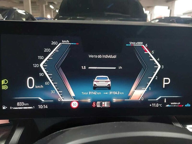 BMW 520d T. M Sport Pro Carbon IntAktivL. PanoD. AHK21' 520 IntAktivL. PanoD. AHK21' Sportpaket Bluetooth HUD Navi LED Klima Aktivlenkung