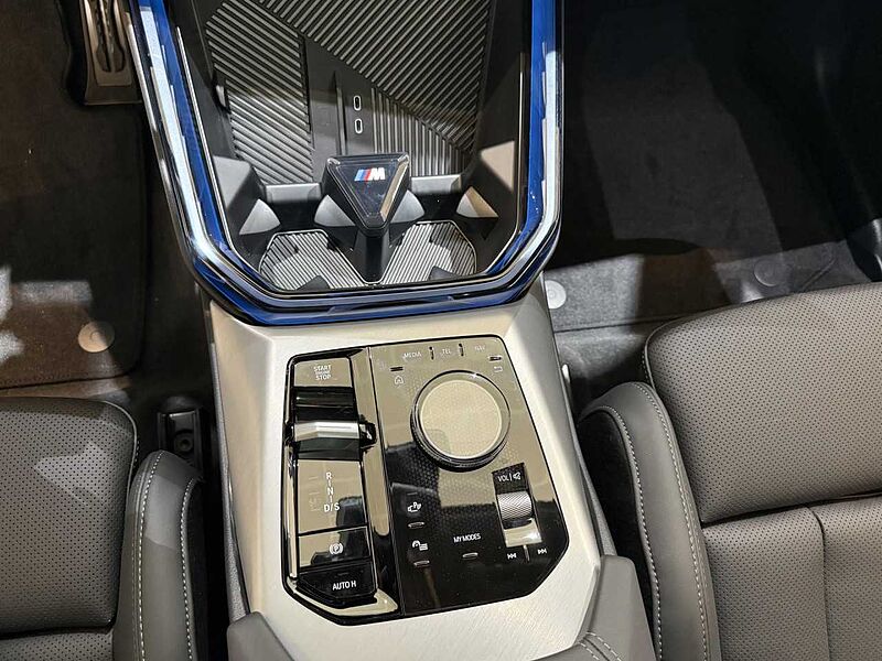 BMW X3 20d xDr. M Sport Pro HUD ACC PanoD. Icon. Glow AHK M