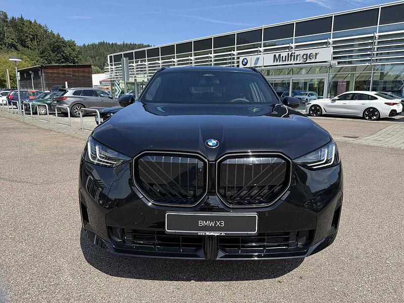 BMW X3 20d xDr. M Sport Pro HUD ACC PanoD. Icon. Glow AHK M