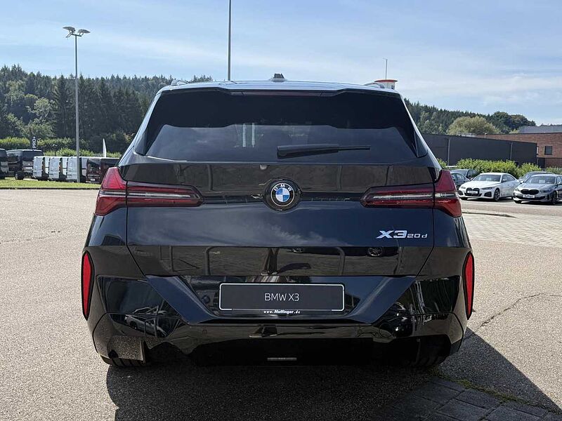 BMW X3 20d xDr. M Sport Pro HUD ACC PanoD. Icon. Glow AHK M