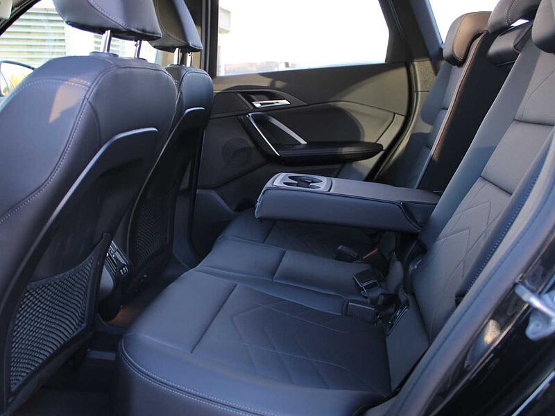 BMW iX1 x30 xLine HUD ACC LiveProf. SurView Ad-LED