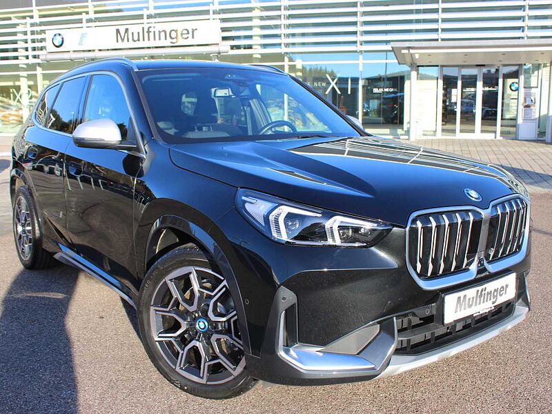 BMW iX1 x30 xLine HUD ACC LiveProf. SurView Ad-LED