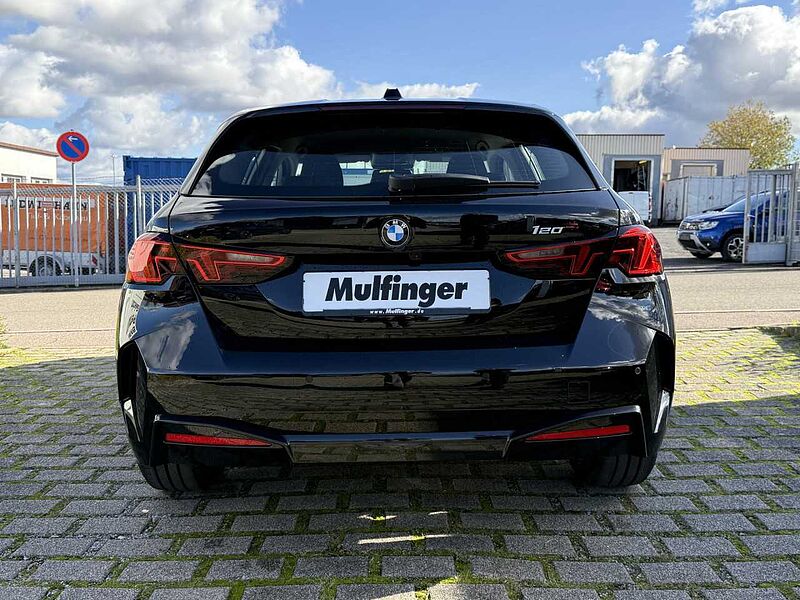 BMW 120 Kamera Sitzheizung ACC LED Navi Klima PDC el. Fenster