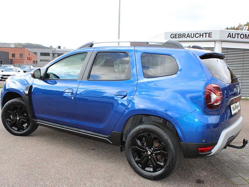 Dacia Duster TCe 130 Extreme AHK Navi LED Sitzheiz.