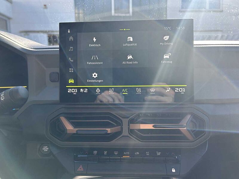 Dacia Bigster Extreme HYBRID 155 KAMERA SHZ LENKRADHZ.