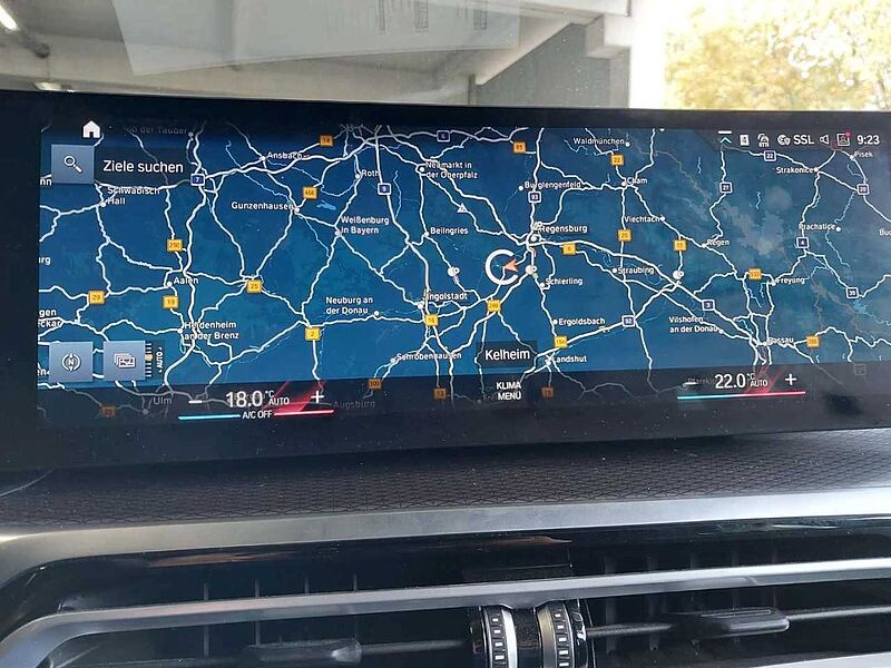 BMW 330i T. M Sport HUD ACC Kamera LiveProf. Komf. HiFi 330