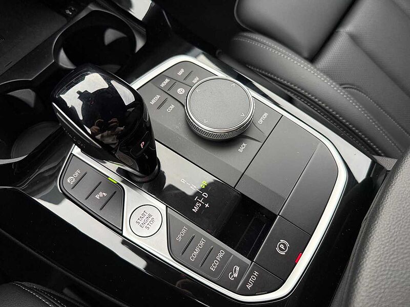 BMW X3 x20d M Sport LiveProf. Kamera KomfZug HiFi