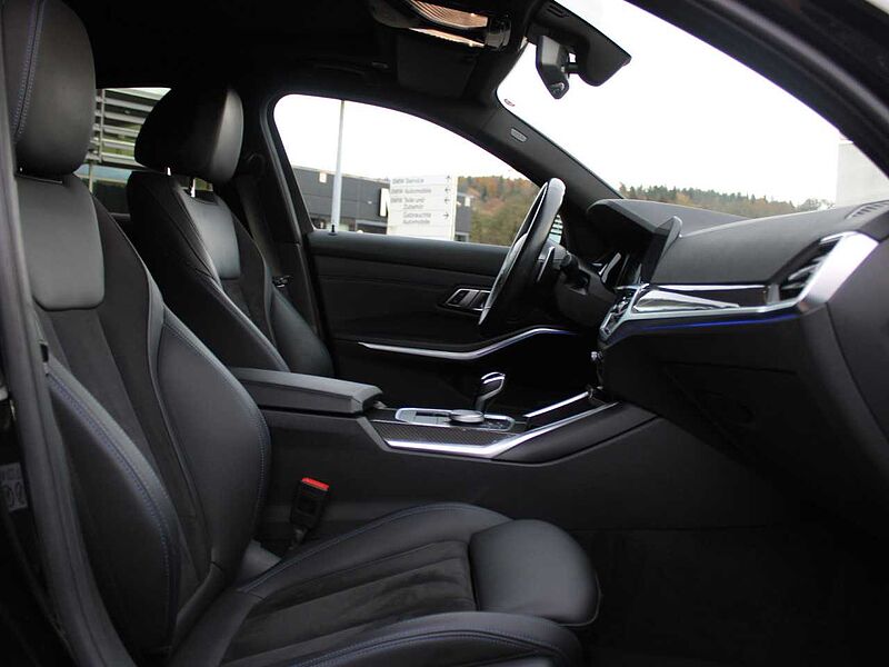 BMW 330i Lim xDrive MSport AHK Standhzg HiFi Glasd 330