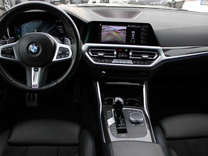 BMW 330i Lim xDrive MSport AHK Standhzg HiFi Glasd 330