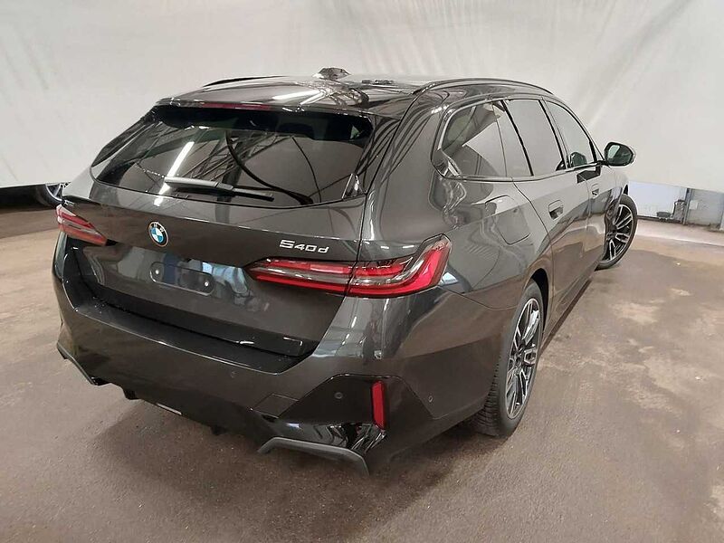 BMW 540d xDr. M Sport Pro ACC Standh. SuView. B&W AHK HUD 540 Sportpaket Bluetooth Navi LED Vollleder Klima Standhzg PDC el. Fenster