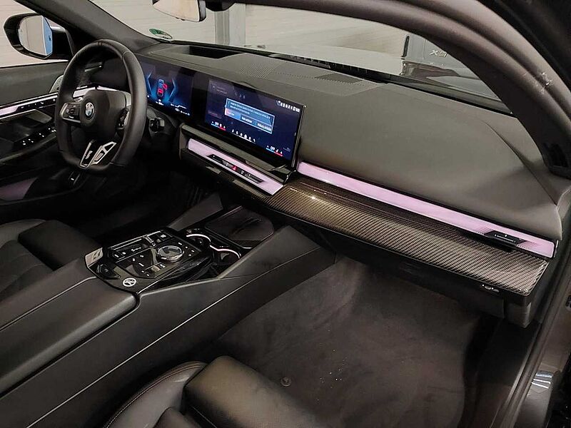 BMW 540d xDr. M Sport Pro ACC Standh. SuView. B&W AHK HUD 540 Sportpaket Bluetooth Navi LED Vollleder Klima Standhzg PDC el. Fenster
