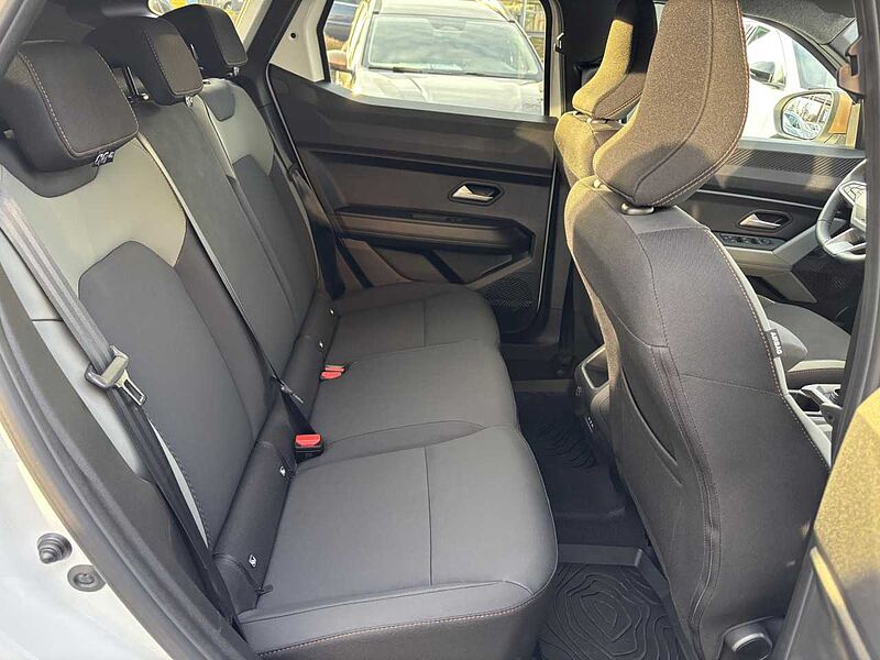 Dacia Extreme TCe 130 4X4 SHZ NAVI Lenkradh. Multiview Duster Bluetooth LED Klima Einparkhilfe el. Fenster