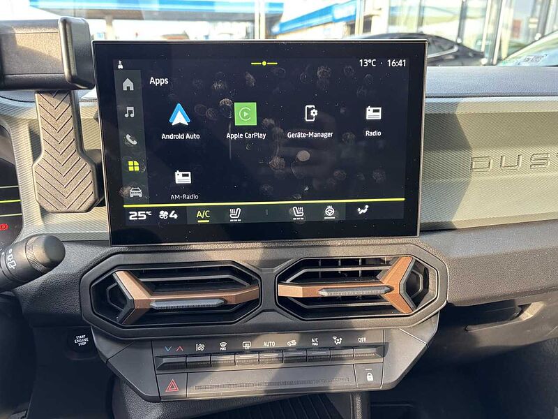 Dacia Extreme TCe 130 4X4 SHZ NAVI Lenkradh. Multiview Duster Bluetooth LED Klima Einparkhilfe el. Fenster