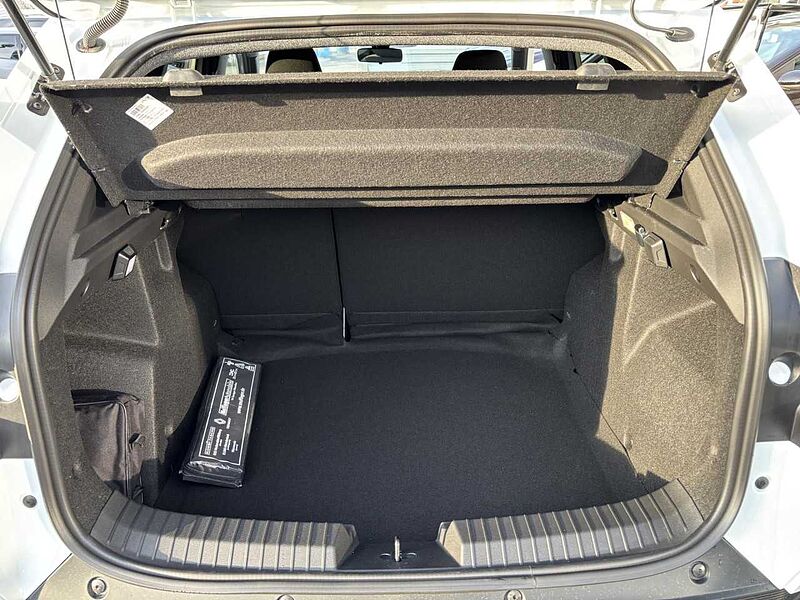 Dacia Extreme TCe 130 4X4 SHZ NAVI Lenkradh. Multiview Duster Bluetooth LED Klima Einparkhilfe el. Fenster