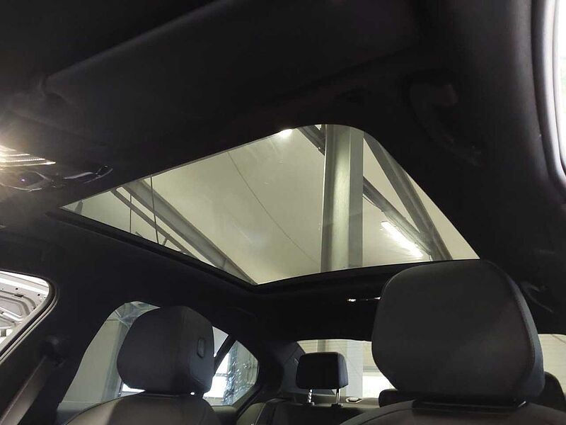 BMW 540d xDr. M Sport Pro PanoD. Standh. AHK ACC HUD HK 540 Sportpaket Bluetooth Navi LED Vollleder Klima Standhzg PDC el. Fenster