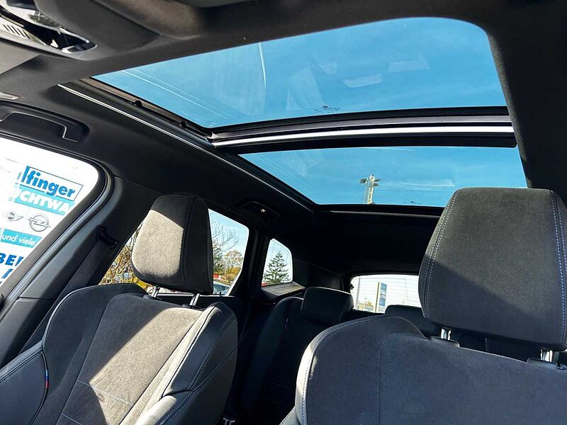 BMW 230e xDr. AT. M Sport HUD ACC SuView H/K PanoD.19' 230 Active Tourer PanoD.19' Sportpaket Bluetooth Navi LED Klima Standhzg PDC el.