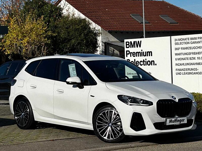 BMW 230e xDr. AT. M Sport HUD ACC SuView H/K PanoD.19' 230 Active Tourer PanoD.19' Sportpaket Bluetooth Navi LED Klima Standhzg PDC el.