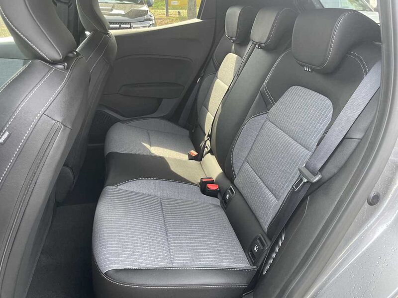 Renault Clio Techno Full Hybrid E-Tech 145 Bluetooth Navi LED Klima Einparkhilfe el. Fenster