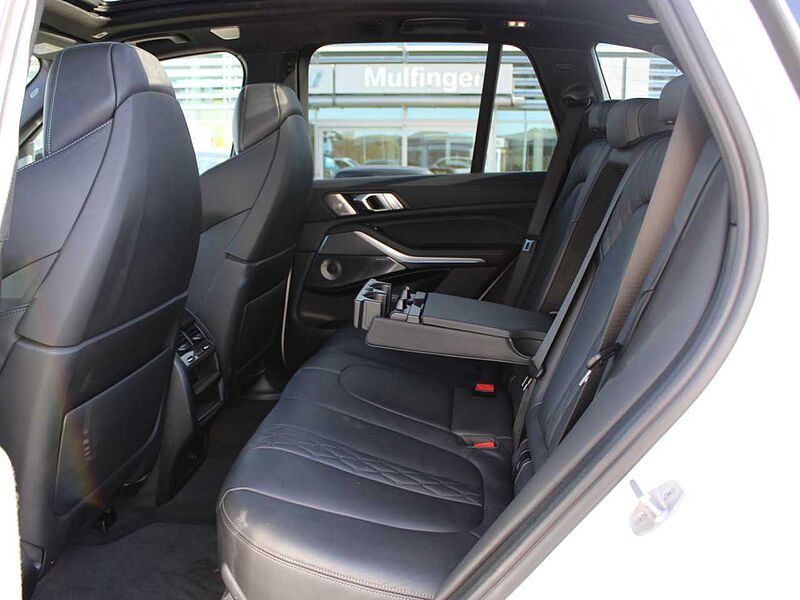 BMW X5 x45e M Sitz PanoD. B+W 360° Laser Luft Sitzbel