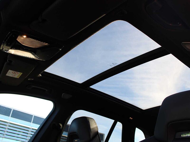 BMW X5 x45e M Sitz PanoD. B+W 360° Laser Luft Sitzbel