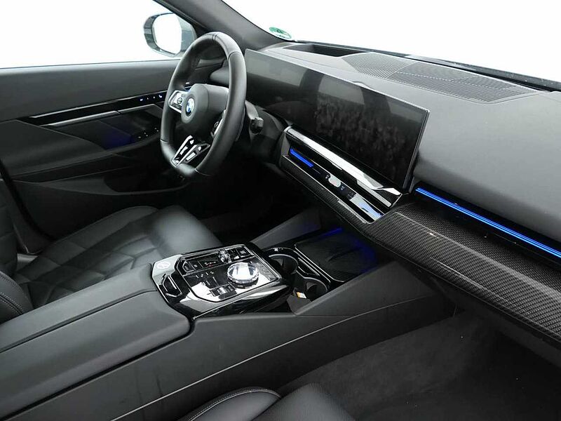 BMW 520d xDr. M Sport Pro PanoD. Standh. KomfSitze+Bel. 520 Sportpaket Bluetooth HUD Navi LED Vollleder Klima Standhzg PDC el. Fenster